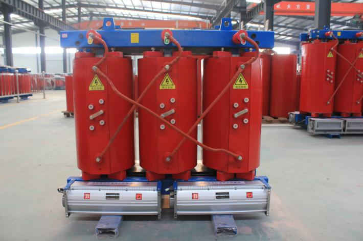 一般北京創(chuàng)聯(lián)匯通電氣全鋁的干式變壓器800kva價格是33900元，全銅的800kva干式變壓器價格是65000元。